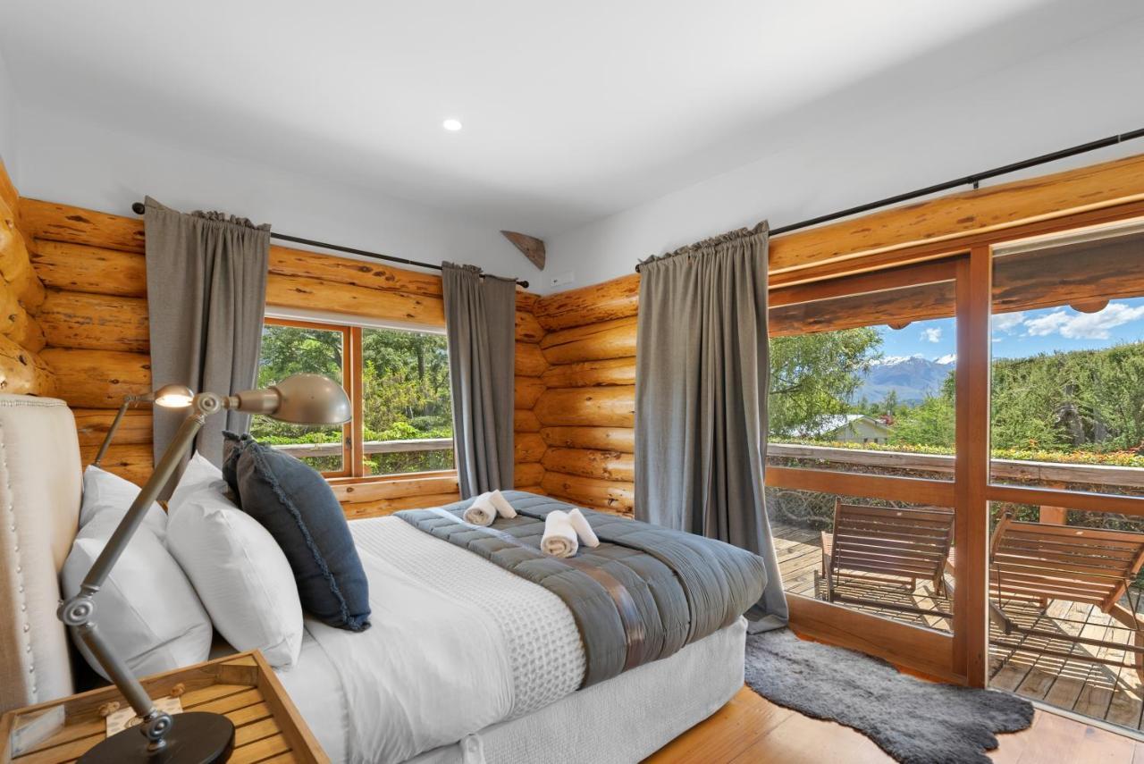 The Log House Villa Wanaka Ngoại thất bức ảnh