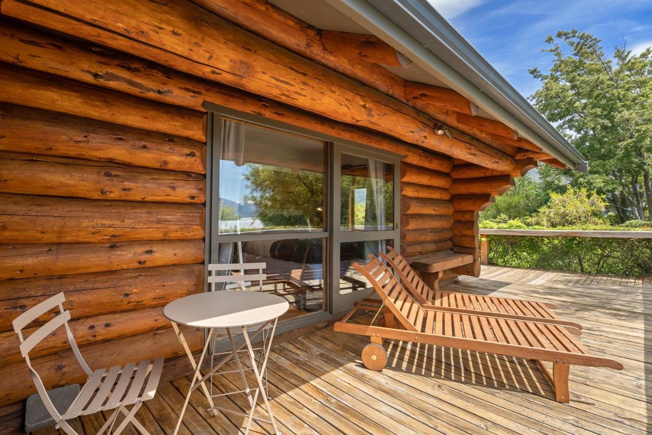 The Log House Villa Wanaka Ngoại thất bức ảnh